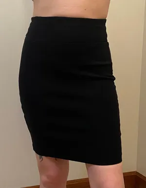Iz Byer Black Pencil Skirt thumbnail 1