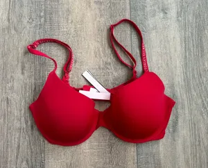 Victorias Secret Bra thumbnail 1