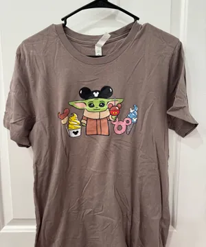 Disney T-Shirt thumbnail 1