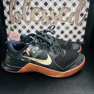 Nike ID metcon womens 6.5 thumbnail 5
