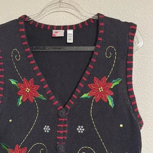 Vintage Christmas Poinsettia Sweater Vest thumbnail 2