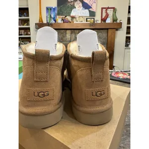 UGG Women's Classic Ultra Mini Boots Authentic Style 1116109 Size 11 thumbnail 5