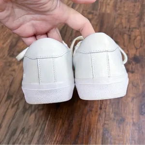 Madewell • Sidewalk Low-Top Sneakers in Leather white cream lace up thumbnail 11