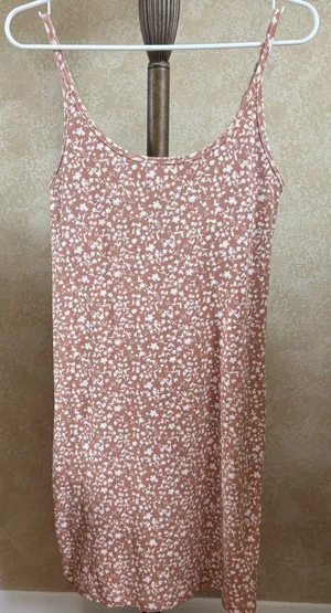 Old Navy Fitted Rib-Knit Mini Dress in Tan & White Floral - Size: Large thumbnail 1
