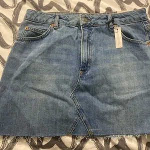 Topshop Blue Denim Skirt thumbnail 1