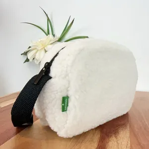 New Kate Spade‎ Sherpa Pouch thumbnail 2
