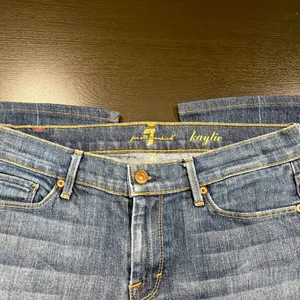 Women’s 7 for all mankind Kaylie bootcut jeans size 29 thumbnail 4