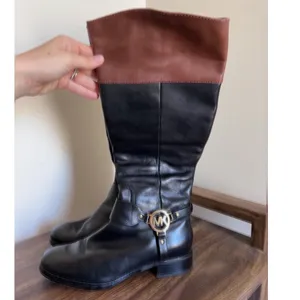 Michael‎ Kors Black Cognac Leather Riding Boots MK Logo Two Tone Women 8M thumbnail 2