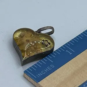 Vintage Sterling silver dried flowers epoxy heart pendant. thumbnail 3