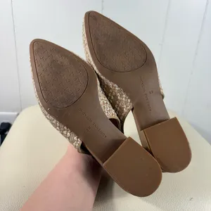 Adrienne Vittadini Rattan Woven Slingback Mule Flats Gold Buckle 8M 8 Career thumbnail 6