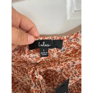 NWT Lulus rust‎ pink floral blouse size large thumbnail 2