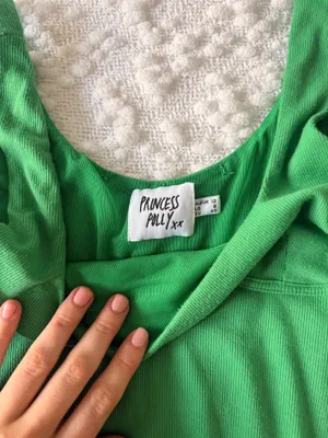 Princess Polly green bodysuit Size 8 thumbnail 2