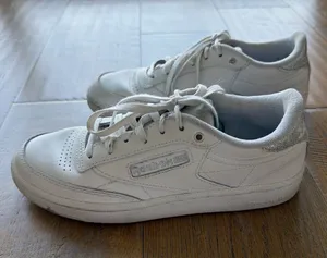 Reebok Women’s Glitter Club C 85 Sneakers - Size 7.5 thumbnail 1