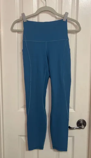 Lululemon Align 25" with pockets  thumbnail 1