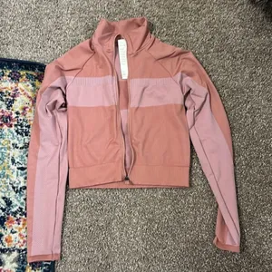 Fabletics Pink Canyon / Lavender Lustre Tory Cropped Seamless Jacket thumbnail 8