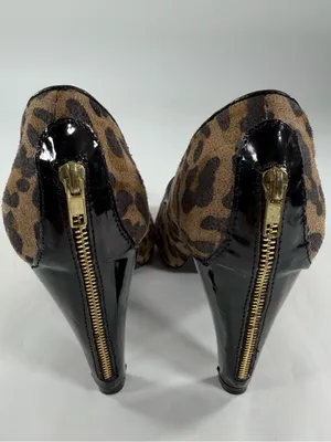 Fabulous Furs Leopard Print Peep Toe Heels Size 8 Y2K Zip Back Pumps thumbnail 4
