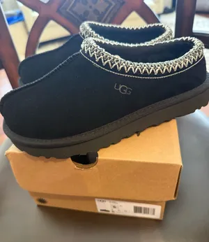 Ugg Tasman black brand new 6 thumbnail 1