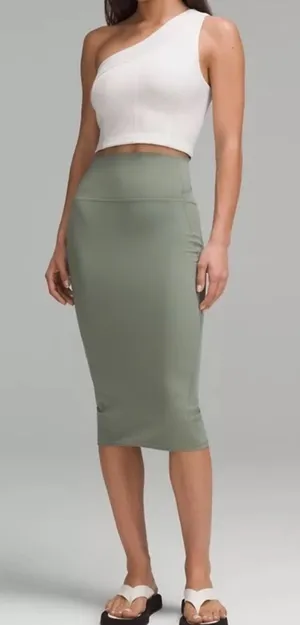 Lululemon Nulu Slim-Fit High-Rise Midi Skirt Green Size 6 2024 Square Dot thumbnail 1