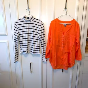 Set 2 Womens size XL shirts tunic/mock neck‎ thumbnail 3