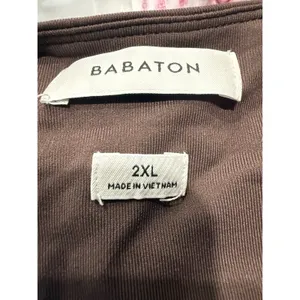 Babaton Contour V Neck Long Sleeve Fitted Crop Top In Brown. Woman's‎ Size 2XL thumbnail 3
