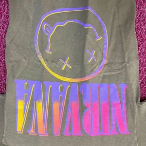 Nirvana Nevermind Tour Hyperwave Smiley Grunge Band Tee S  thumbnail 2