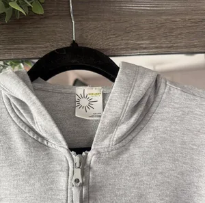 OFFLINE by Aerie Cropped Zip-Up thumbnail 3