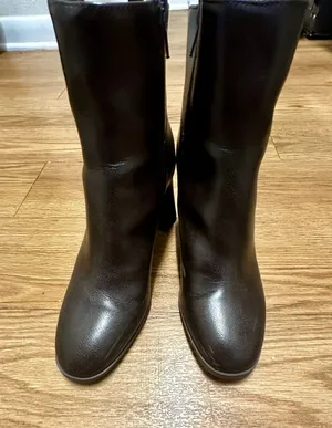 Life Stride Soft System Leather Ankle Boots thumbnail 10