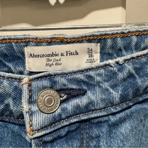 NWT Abercrombie & fitch curve jeans thumbnail 3