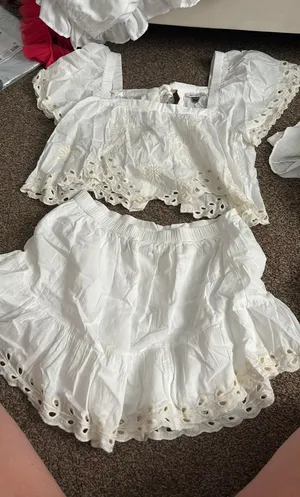 American Eagle Set Two-Piece thumbnail 1