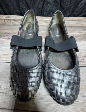 Calvin Klein Women's Woven Mary Jane Flats Gray Metallic Comfort Shoes Size 8M thumbnail 1