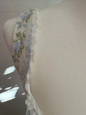 Vintage-Inspired Blue Floral Mini Dress with Cream Trim thumbnail 3