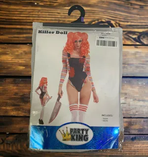 Party King Sexy Killer Doll Chucky Bloody Bodysuit Costume PK762 Teddy Socks XL thumbnail 4
