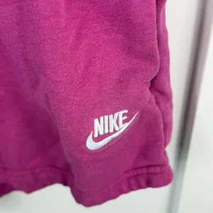 Cute Nike Shorts‎ Size S thumbnail 2
