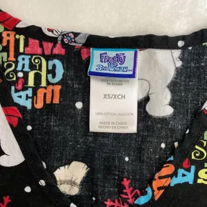 Frosty The Snowman Women’s Scrub Top Size XS thumbnail 6
