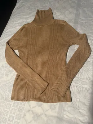 Hooked Up by IOT Ribbed Turtleneck Sweater in Camel Brown thumbnail 2