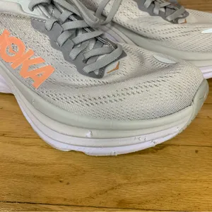 Hoka Bondi 8 Women's Sneakers in Gray - Size 8.5 Wide thumbnail 3
