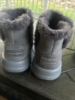 Skechers air cooled on the go goga faux fur lined booties size 6.5 M ladies thumbnail 5