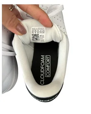 Adidas -- Advantage Sneakers with Cloud Comfort Foam thumbnail 1