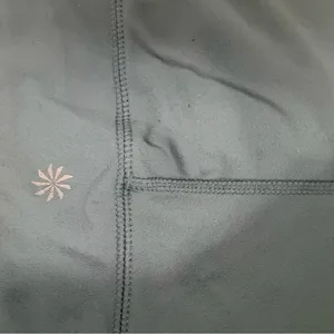Athleta Elation High-Waisted Bike Shorts Size Small. thumbnail 4