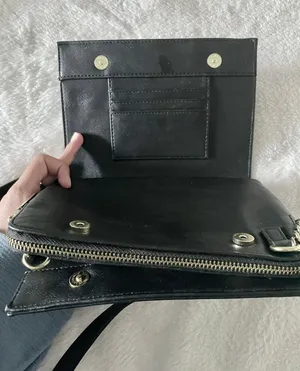 Crossbody thumbnail 4