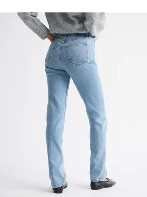 Abercrombie & Fitch Light Blue 90s Straight High-Rise Jeans thumbnail 2