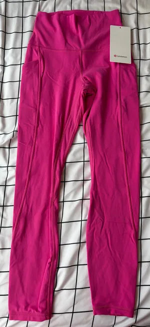 Woman’s Lululemon Sonic Pink Align Leggings Size 4. New With Tags. thumbnail 5