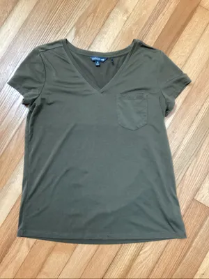 Toad & Co Swiftly Pocket Tee V-neck Size medium thumbnail 2