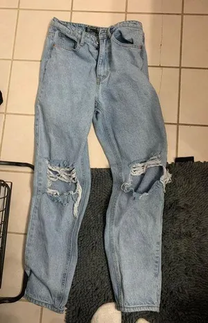 Jeans thumbnail 1