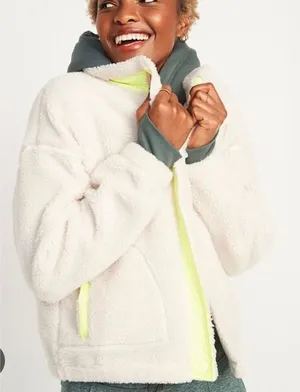Old Navy snap front flurry crop Sherpa jacket size M thumbnail 1