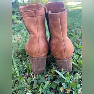 Frye Zip Ankle Booties Womens Brown Leather Size 8B thumbnail 5