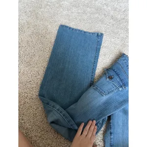Low Rise Flare Jeans Y2K Wide Leg Denim Medium Wash Jeanstar Flap Pocket Pants thumbnail 4