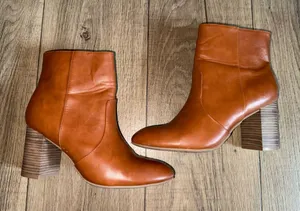 Old Navy Brown Heeled Boots thumbnail 1