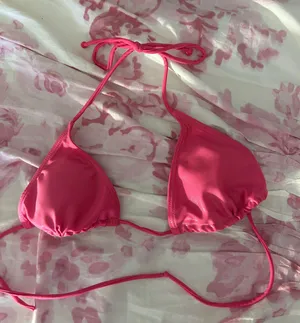 Pink Sparkly Bikini Top Size M thumbnail 1