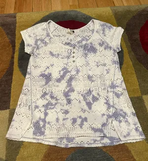 We The Free Free People Tie Dye Short Sleeve T Shirt Henley Loose Top Cutout XS thumbnail 1